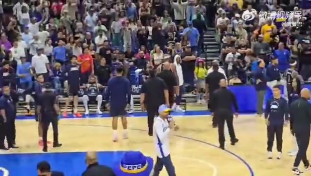 mk体育在线登录入口官方：考辛斯因冲突事件被停赛至本赛季结束 面临最高一万刀罚款